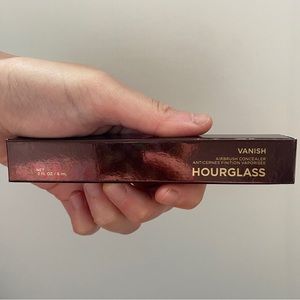 Hourglass Cosmetics Vanish Airbrush Concealer SHADE BEECH